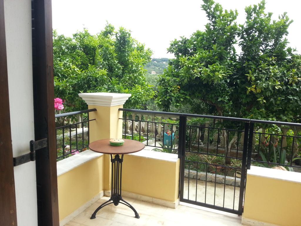 Villa Helen Arillas  Exterior photo